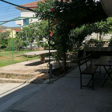 מרינה Apartment Anka מראה חיצוני תמונה