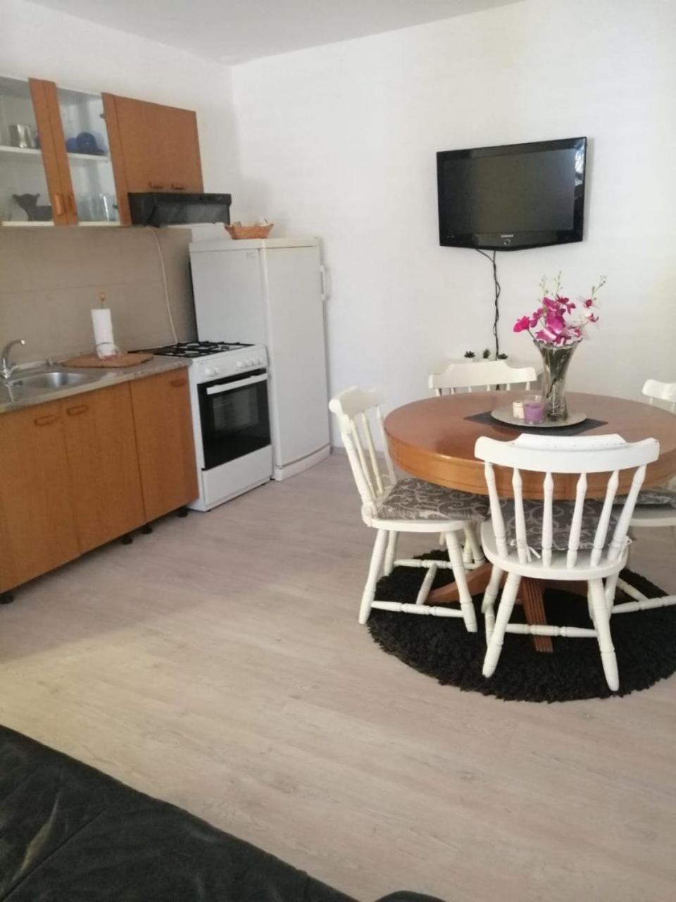 מרינה Apartment Anka מראה חיצוני תמונה